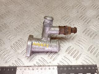 фланец (тройник) системы охлаждения Rover 200 Series 2 поколение 1998, 1.4 л., бензин, PE0100570