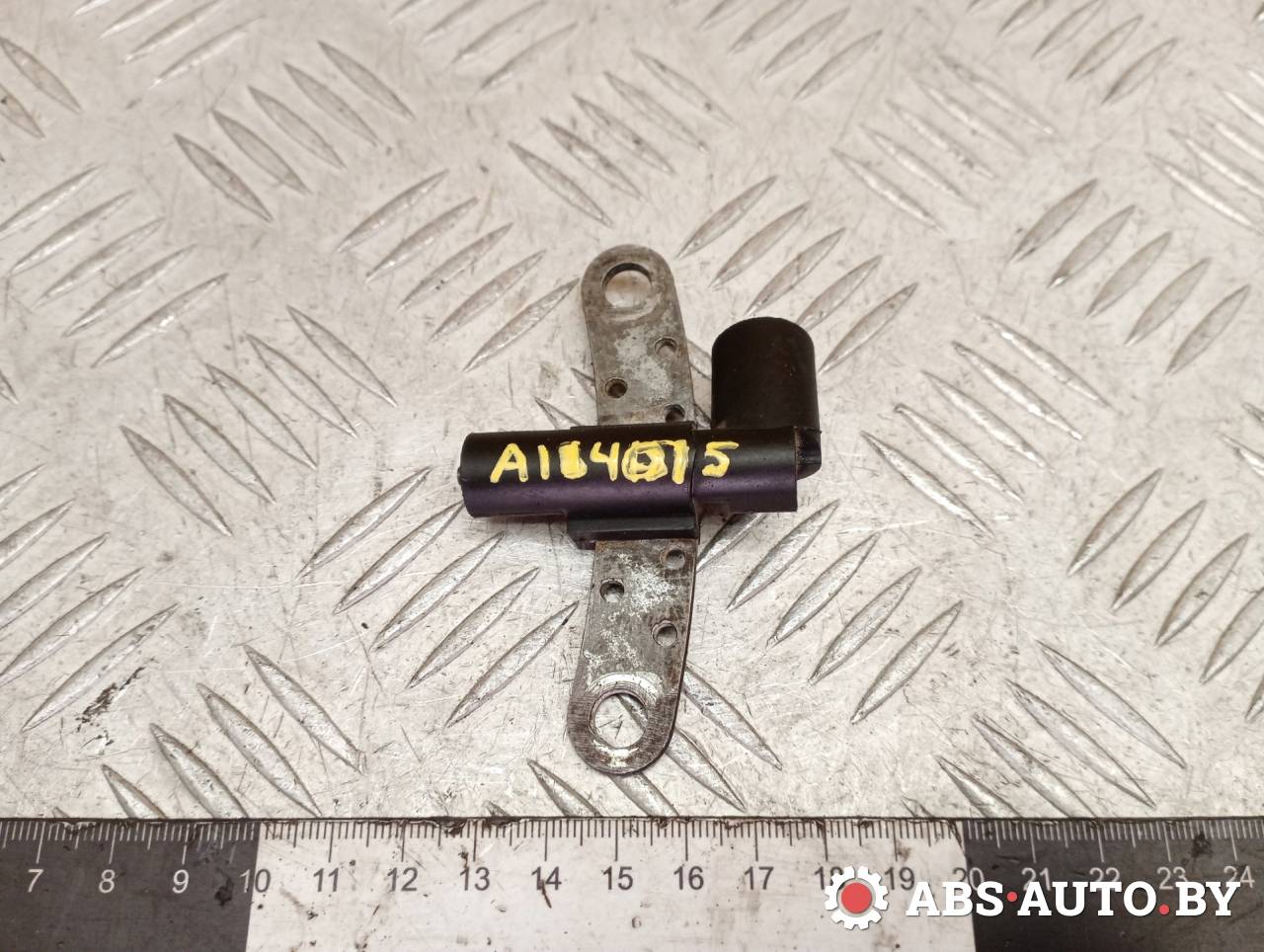 датчик коленвала Renault Scenic 1 поколение 1998, 1.6 л., бензин, МКПП, 79027, U01FAE - фото №1