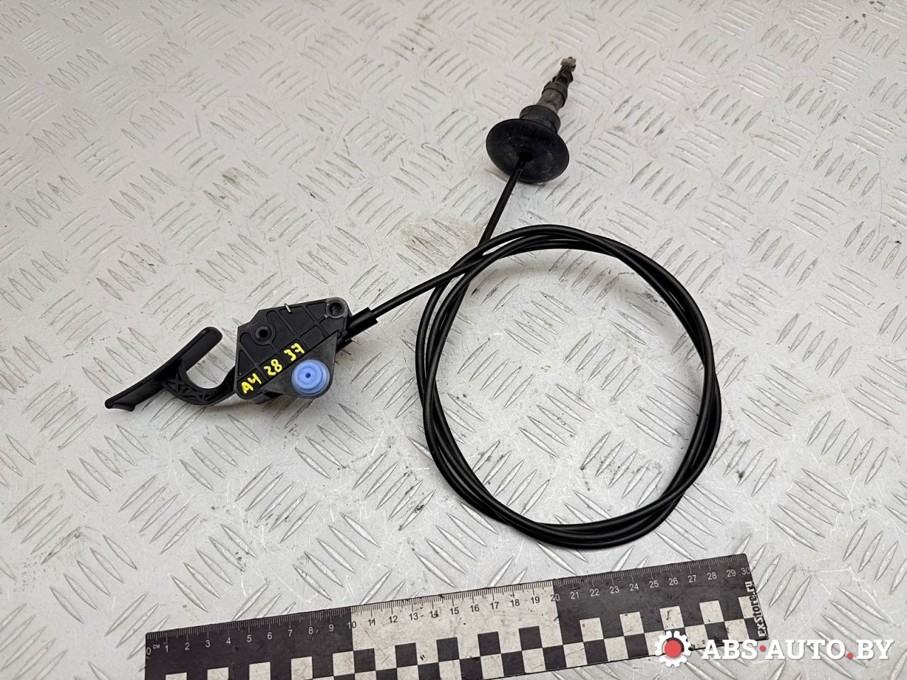 трос капота Peugeot 3008 1 поколение 2012, 1.6 л., 9HR (DV6C), дизель, робот, 9671786877 - фото №1