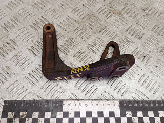 кронштейн генератора Hyundai Lantra J2 [рестайлинг] 1998, 1.6 л., бензин