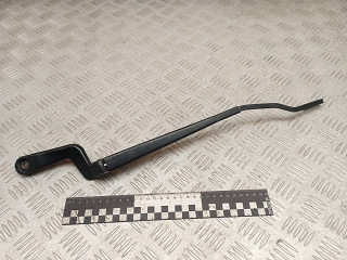 щеткодержатель (поводок стеклоочистителя, дворник) Skoda Fabia 1 поколение (6Y) [рестайлинг] 2004, 6Y1955409