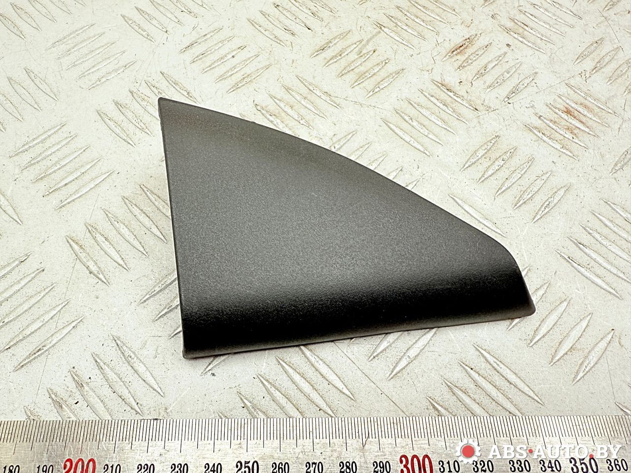 Накладка крыла (уголок зеркала) Toyota RAV4 3 поколение (XA30) 2007, 2.2 л., 2AD-FTV, дизель, МКПП, внедорожник 5 дв., 6749142050, 6749142060 - фото №1