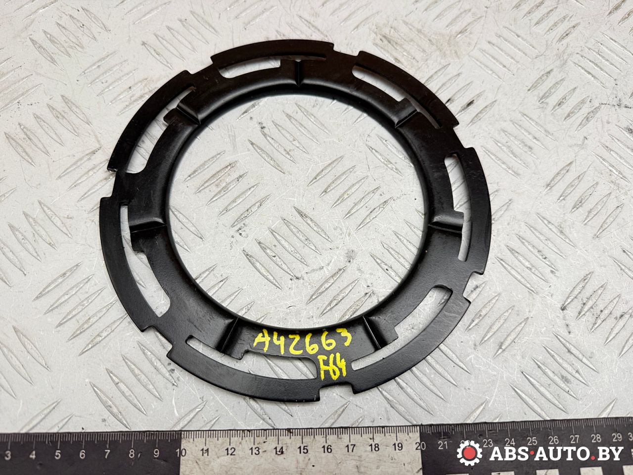 гайка топливного насоса Jeep Cherokee 5 поколение 2016, 2.0 л., EBT, дизель, АКПП, внедорожник 5 дв., 52029454AA, H10325852G, 10325852G - фото №1