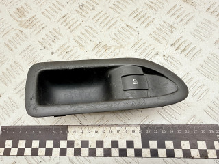 кнопка стеклоподъемника двери Renault Laguna 2 поколение 2003, 1.8 л., F4P 774, бензин, МКПП, хетчбэк 5 дв., 8200016014, 28078D
