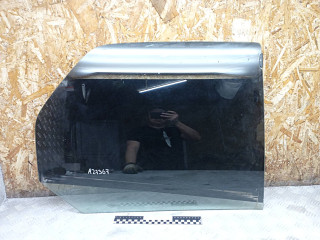 стекло двери задней правой Renault Scenic 2 поколение 2003, минивэн