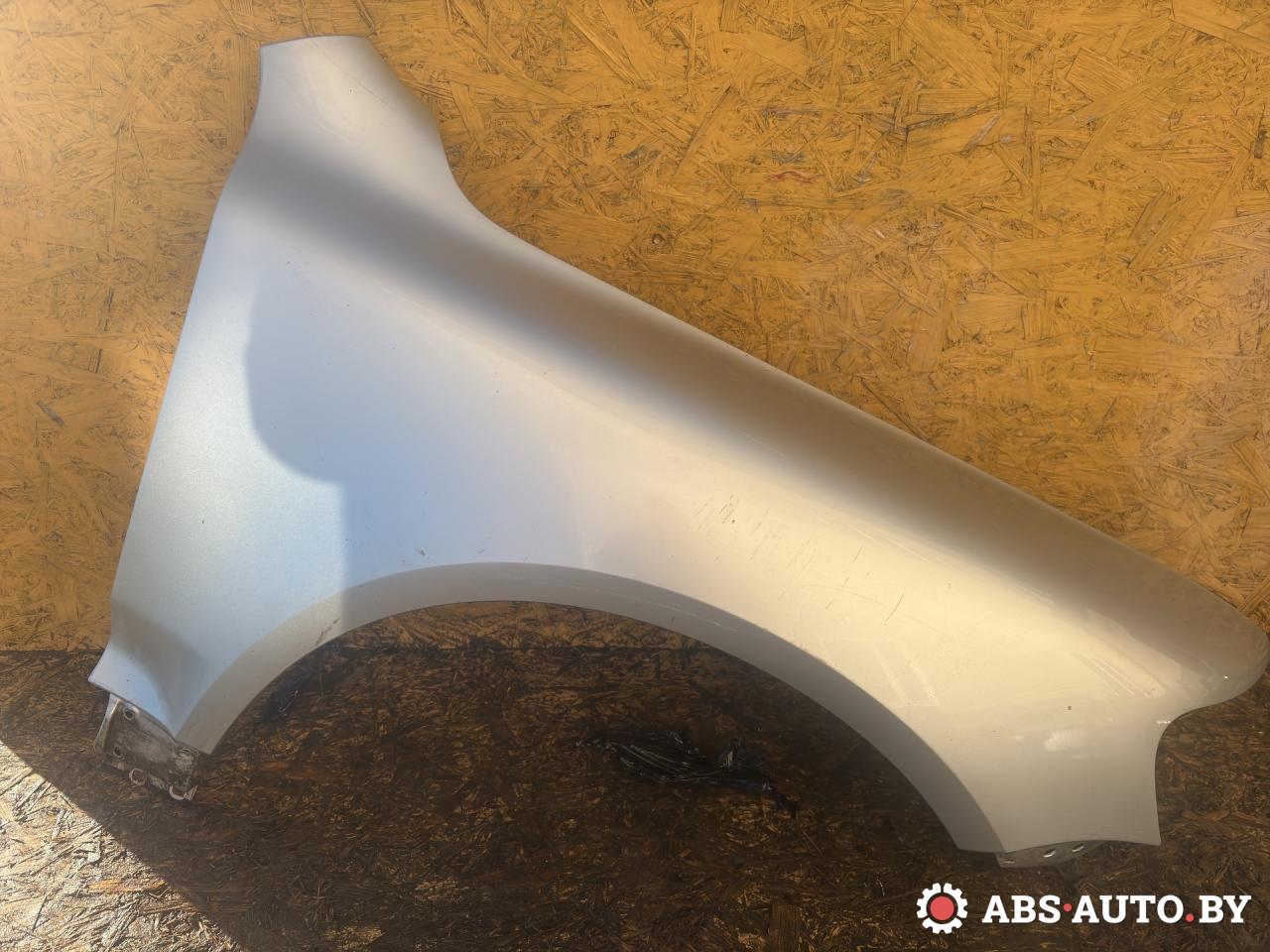 крыло переднее правое Volkswagen Touareg 1 поколение 2006, 2.5 л., BAC, дизель, МКПП, внедорожник 5 дв. - фото №1