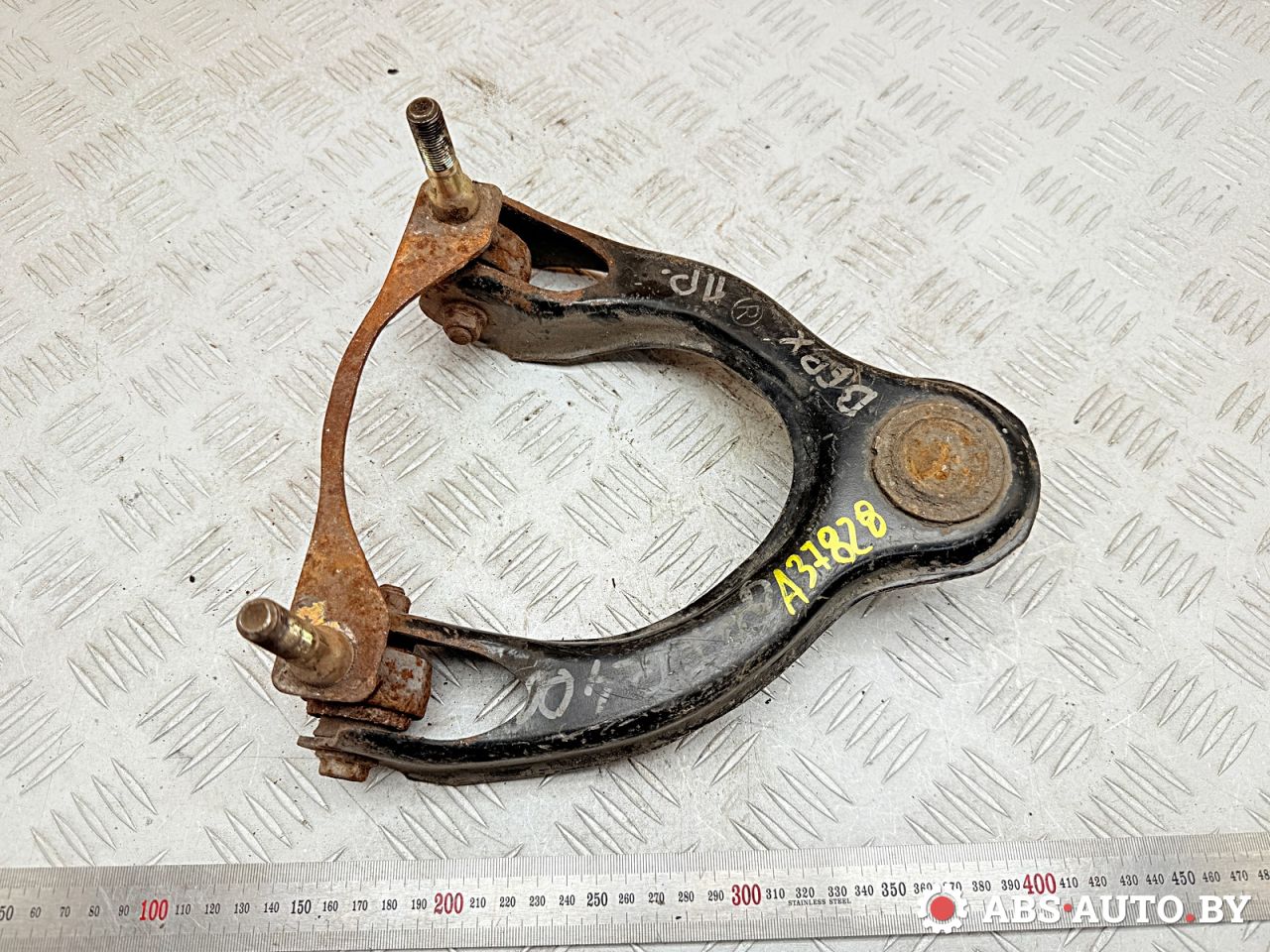 рычаг передний правый Rover 400 Series 2 поколение 1997, 1.6 л., бензин - фото №1