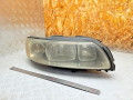 фара правая Volvo V70 2 поколение [рестайлинг] 2007, 2.4 л., D 5244 T4, дизель, АКПП, универсал, 30698836, 89900266 - фото №2