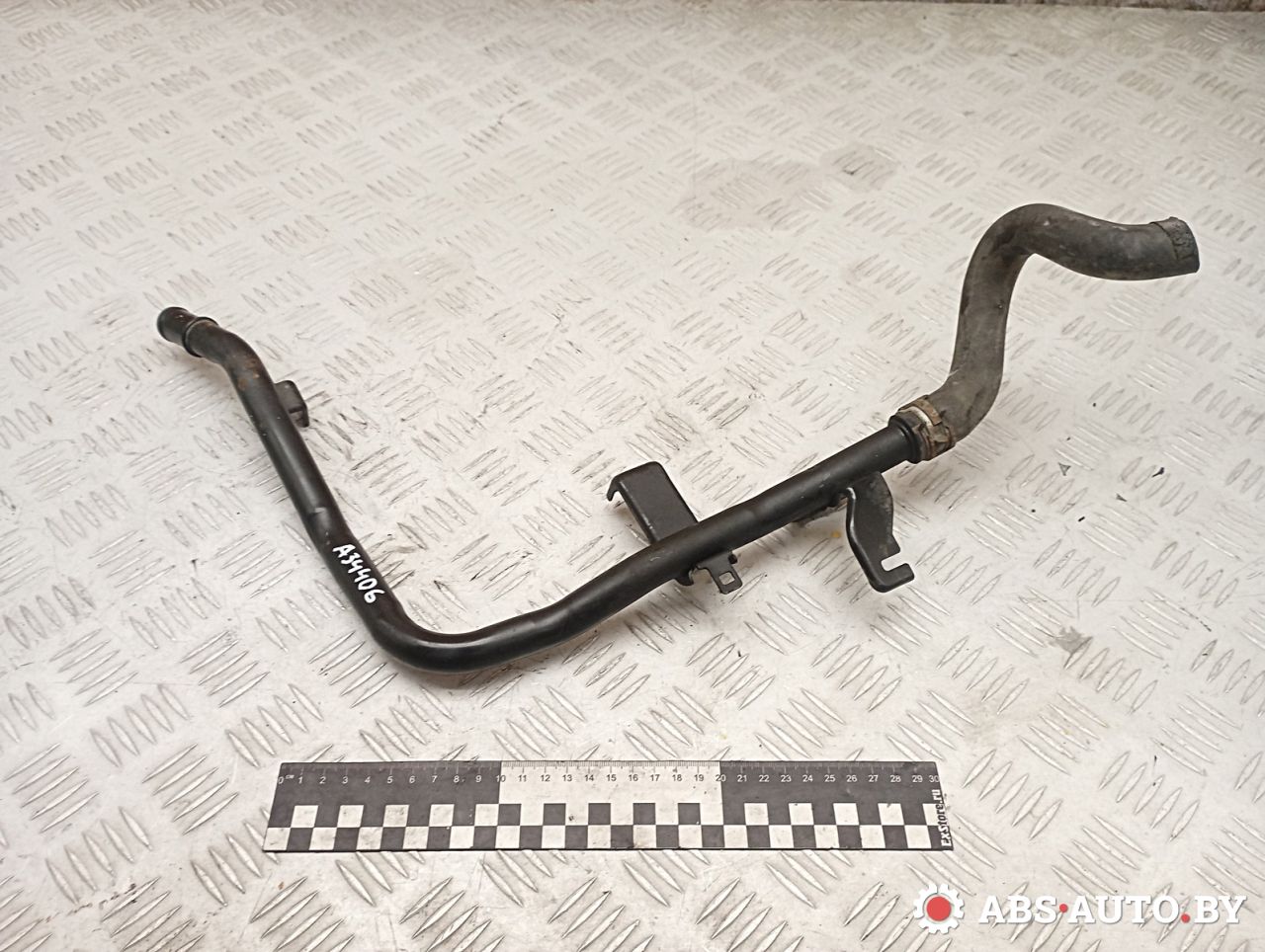 трубка охлаждающей жидкости Honda Civic 8 поколение 2008, 2.2 л., N22A2, дизель, МКПП, хетчбэк 5 дв., правый руль, 19510RSRE00 - фото №1