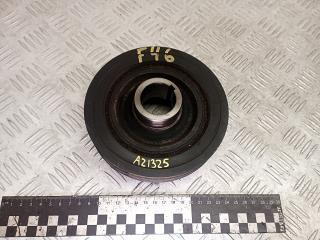 шкив коленвала Mitsubishi Pajero 3 поколение 2002, 3.2 л., дизель, МКПП, внедорожник 3 дв., ME204075