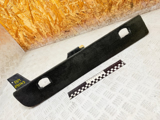 обшивка багажника Volkswagen Touareg 1 поколение 2006, 3.0 л., BKS, дизель, АКПП, внедорожник 5 дв., полный привод, 7L6863528K