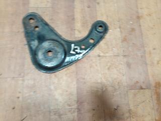 Кронштейн крепления балки подвески Renault Laguna 2 поколение 2005, 1.8 л., бензин, МКПП, хетчбэк 5 дв., передний привод, 8200597264