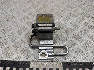 петля двери Volkswagen Touareg 1 поколение 2006, 2.5 л., BAC, дизель, МКПП, внедорожник 5 дв., 7L0833412