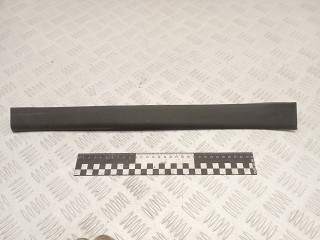 накладка на порог внутренняя Peugeot 5008 1 поколение 2013, 1.6 л., дизель, робот, правый руль, 9684309877