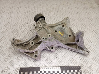 кронштейн генератора Renault Laguna 1 поколение 1998, 1.8 л., бензин, 103525