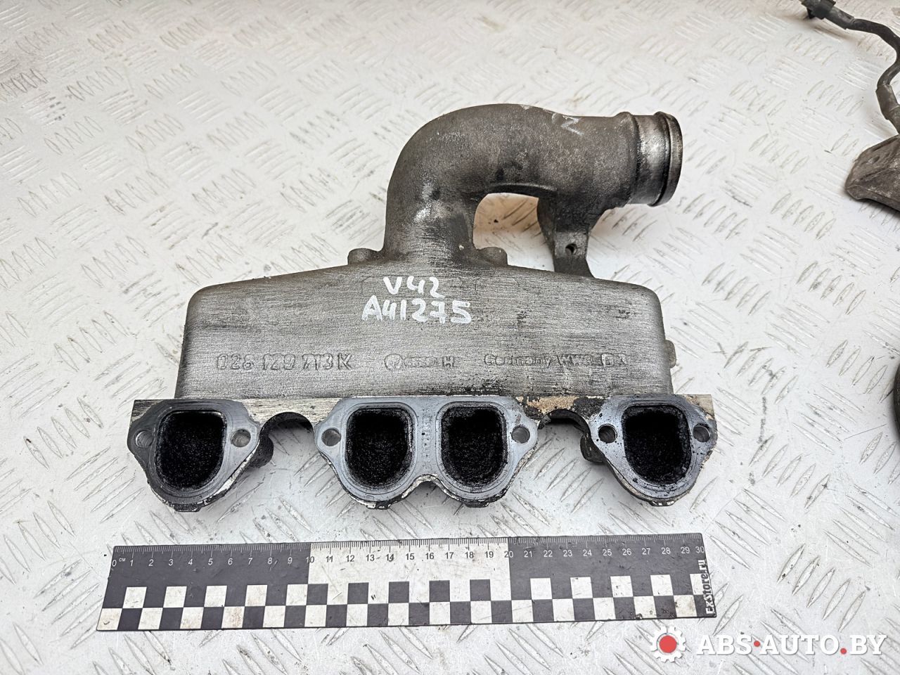 коллектор впускной Audi A6 4B/C5 1997, 1.9 л., AFN, дизель, МКПП, седан, 028129713K - фото №1