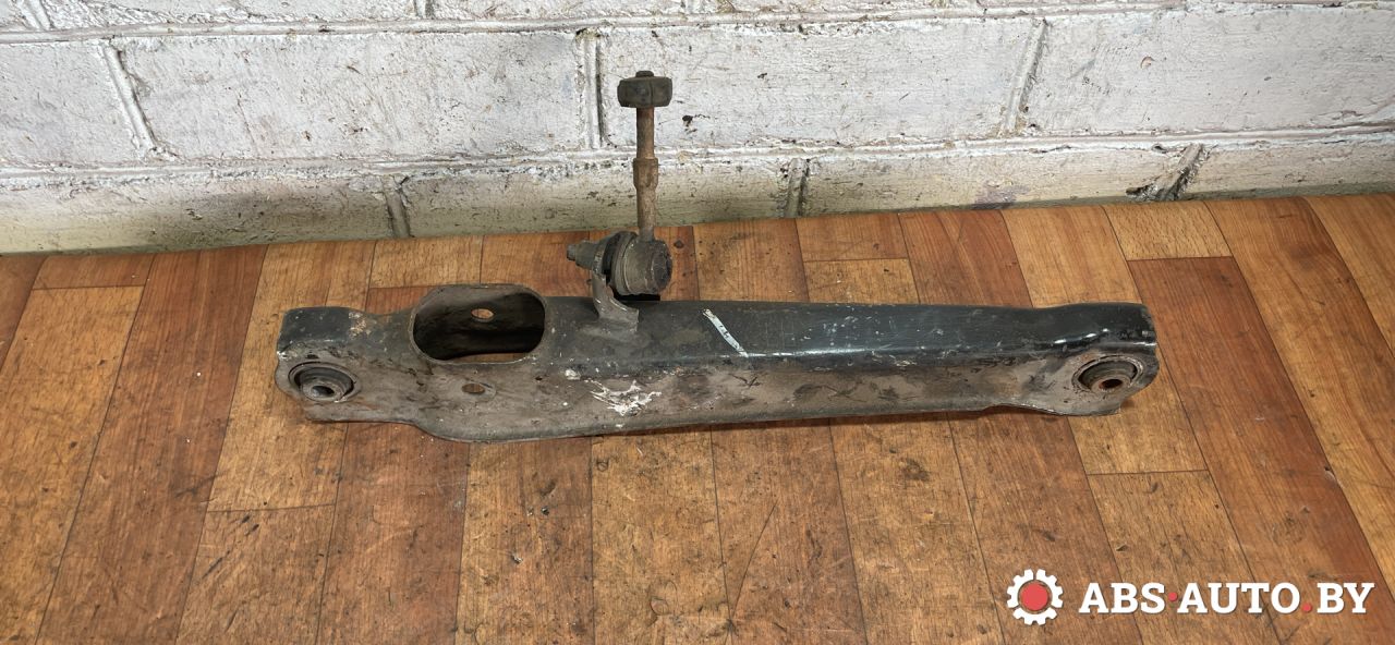 рычаг задний левый Mitsubishi Carisma 1 поколение 1999 - фото №1