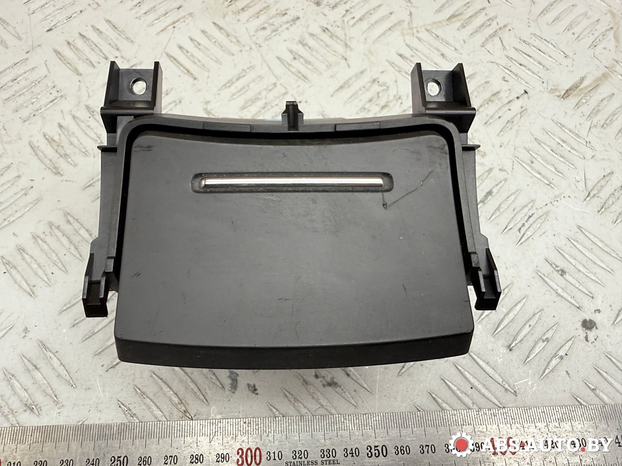бардачок Citroen C5 2 поколение 2009, 2.7 л., UHZ (DT17BTED4), дизель, АКПП, седан, 9682468277 - фото №1