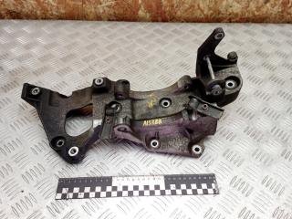 кронштейн генератора Peugeot 4007 1 поколение 2009, 2.2 л., дизель, МКПП, полный подключаемый привод, правый руль, 9661297180