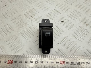 кнопка стеклоподъемника двери задней левой Hyundai Terracan 1 поколение HP 2003, 2.9 л., дизель, МКПП, внедорожник 5 дв., полный привод, 935782D000, 621W03620
