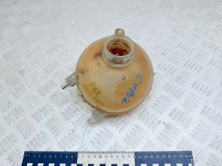 бачок расширительный Peugeot 3008 1 поколение 2012, 1.6 л., 9HR (DV6C), дизель, робот, 9684527680, 9654310780, 9654429680, 9673334580