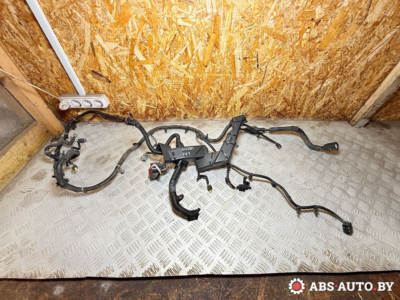 проводка Jeep Cherokee 5 поколение 2016, 2.0 л., EBT, дизель, АКПП, внедорожник 5 дв., 68212023AB, P68212023AB - фото №1