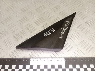 накладка крыла (уголок зеркала) переднего правая Ford Mondeo 4 поколение 2007, 2.0 л., дизель, 7S71A16003A