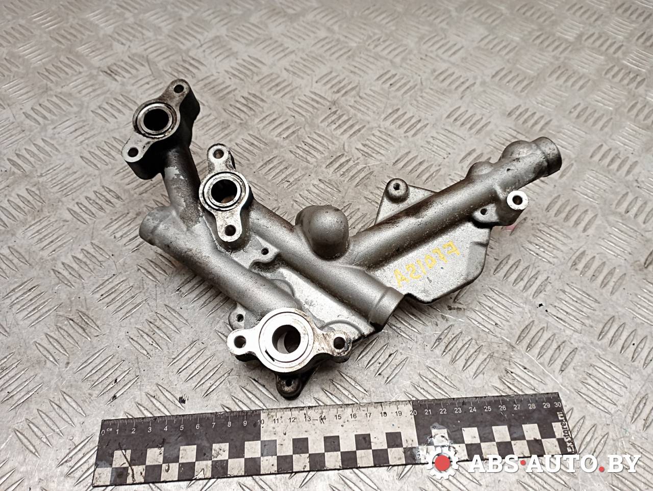 теплообменник масляного фильтра Toyota RAV4 3 поколение (XA30) 2008, 2.2 л., D-4D, 2AD-FTV, дизель, МКПП, внедорожник 5 дв., 1578126011 - фото №1