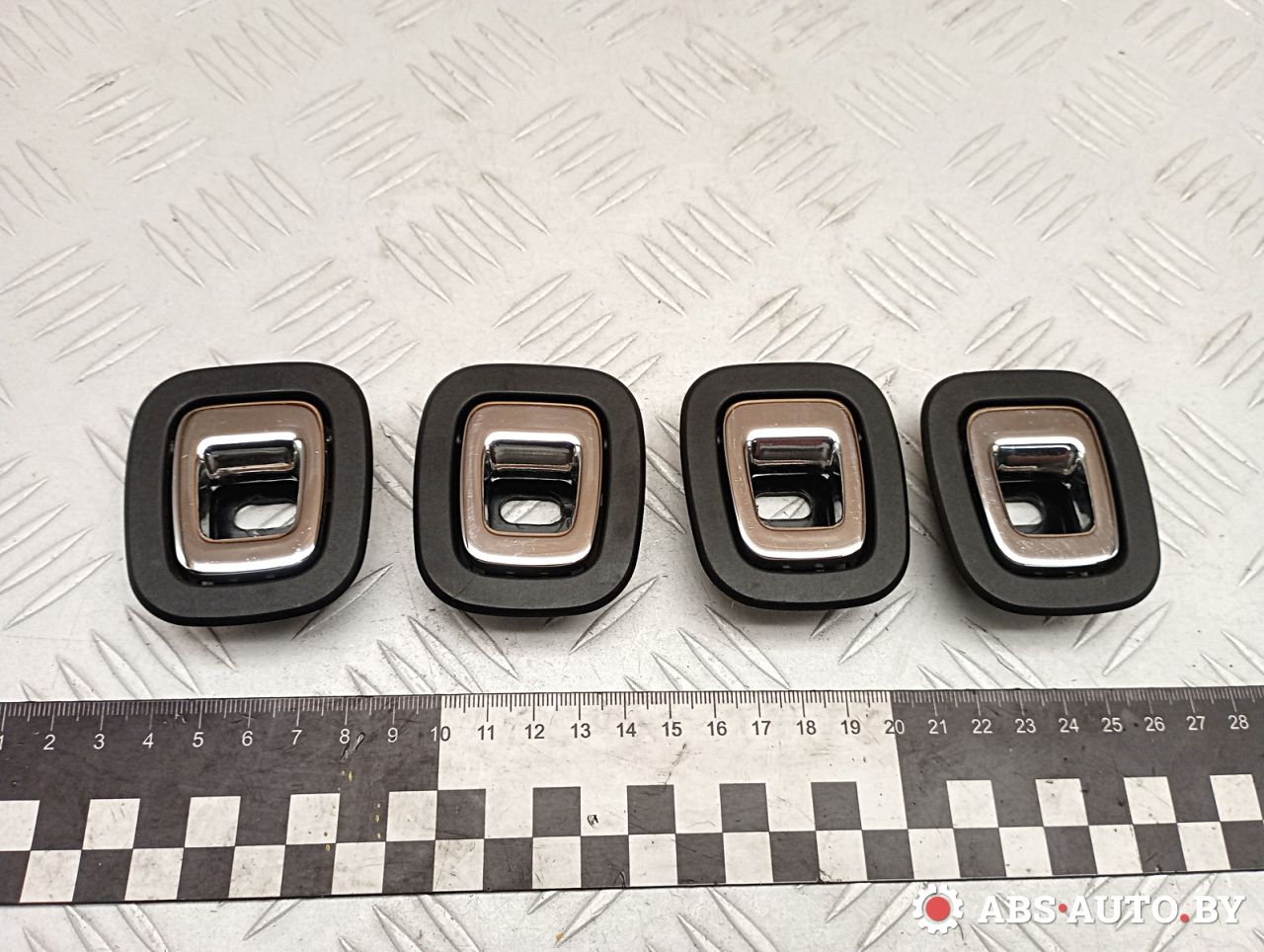 кронштейн (крепление) Citroen C5 2 поколение 2016, 2.0 л., AHW (DW10FC), дизель, АКПП, универсал, 9783726377, 9681943777 - фото №1