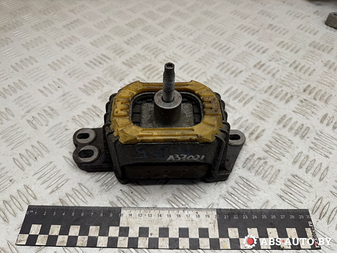 подушка крепления двигателя Citroen C5 2 поколение 2013, 2.0 л., RHH (DW10CTED4), дизель, МКПП, универсал, 86945E01, 9670282280, 1839J9 - фото №1