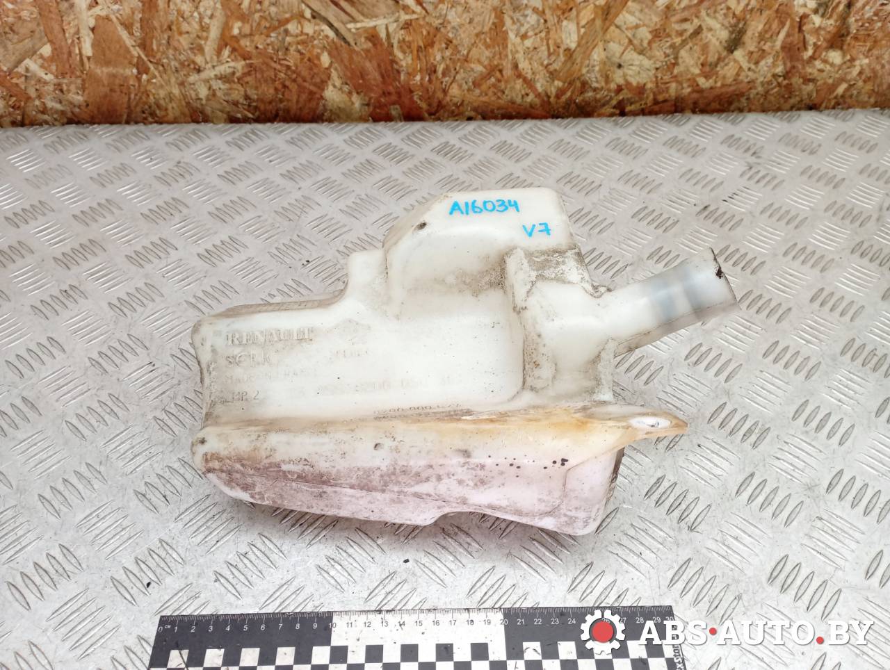 бачок омывателя Renault Laguna 2 поколение 2004, 1.8 л., бензин, АКПП, хетчбэк 5 дв., 8200050361, 8200000527, 8200022401, 8200080032 - фото №1