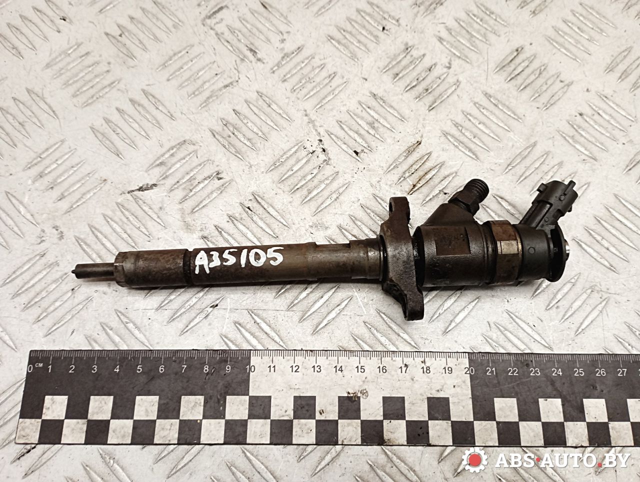 форсунка Citroen C4 Picasso 1 поколение 2009, 1.6 л., 9HZ (DV6TED4), дизель, АКПП, правый руль, 1609849580, 0445110297, 0445110281, 0986435150, 0986435193, 1609849780, 1609849880, 1609850780, 9659240580, 9662002680, 1980K9, FIB1154LW - фото №1