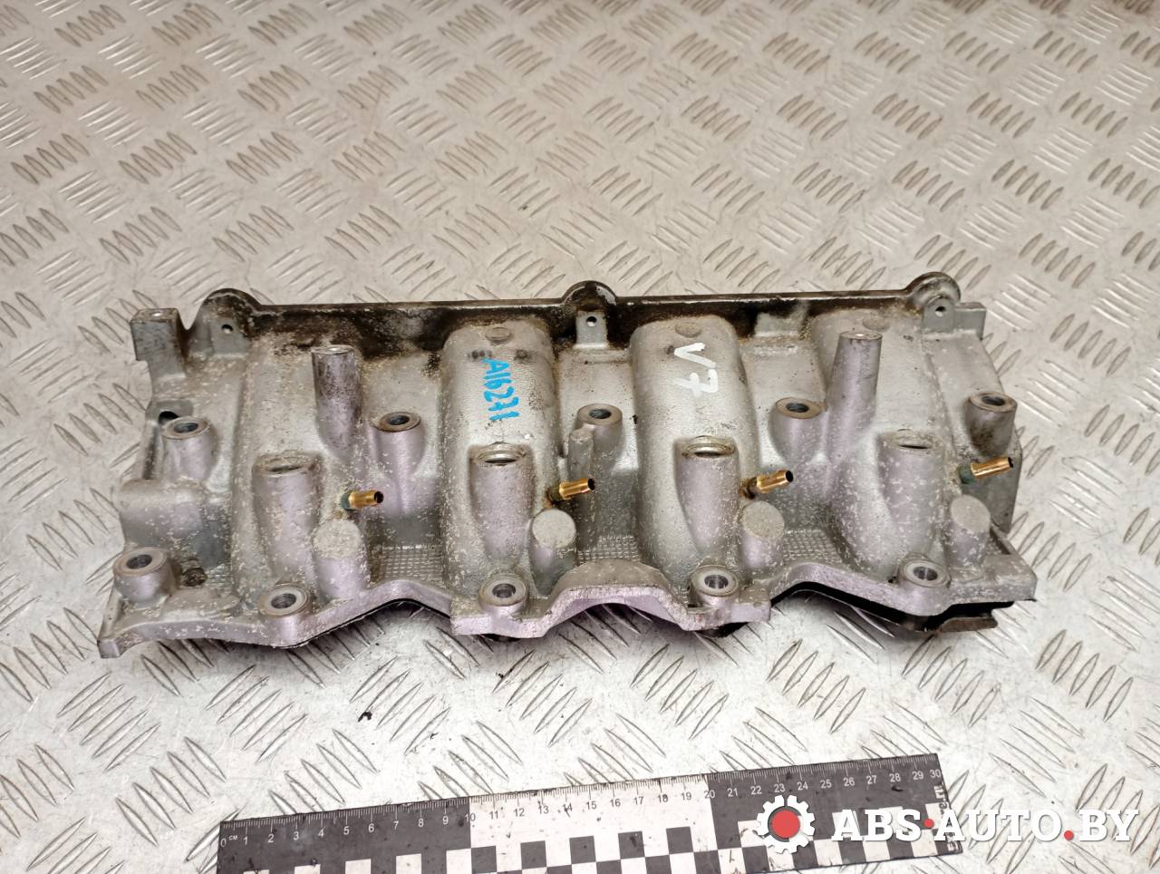 коллектор впускной Renault Laguna 2 поколение 2004, 1.8 л., бензин, АКПП, хетчбэк 5 дв., 114729 - фото №1