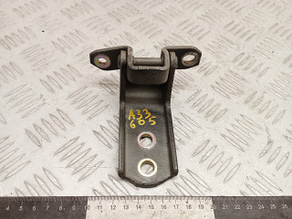 петля двери Suzuki Grand Vitara 2 поколение 2008, 1.6 л., M16A, бензин, МКПП, внедорожник 3 дв., 6932065J00