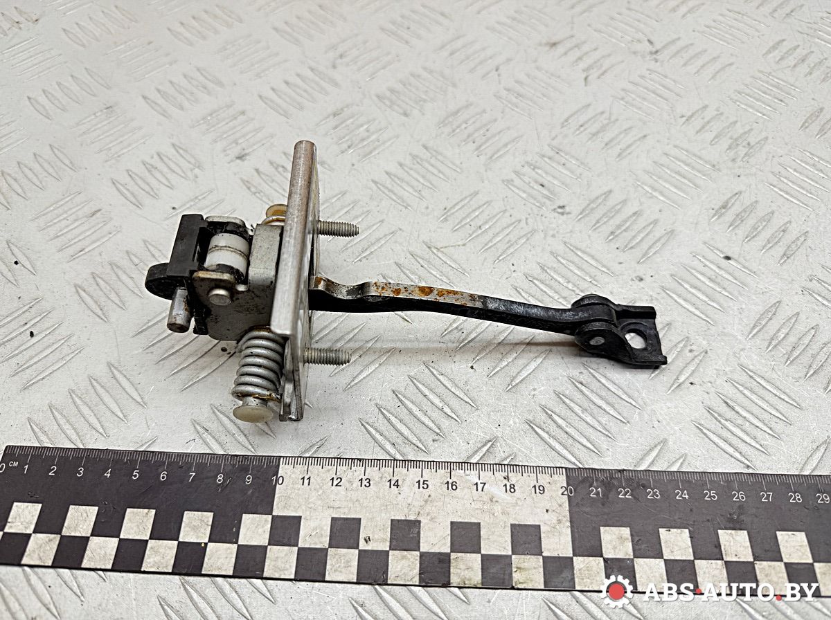 ограничитель открывания двери Peugeot 3008 1 поколение 2012, 1.6 л., дизель, робот, передний привод, правый руль, 9181Q2 - фото №1