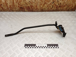 Кронштейн крепления бачка расширительного Toyota RAV4 2 поколение (XA20) 2003, 2.0 л., 1CD-FTV, дизель, МКПП, внедорожник 5 дв.