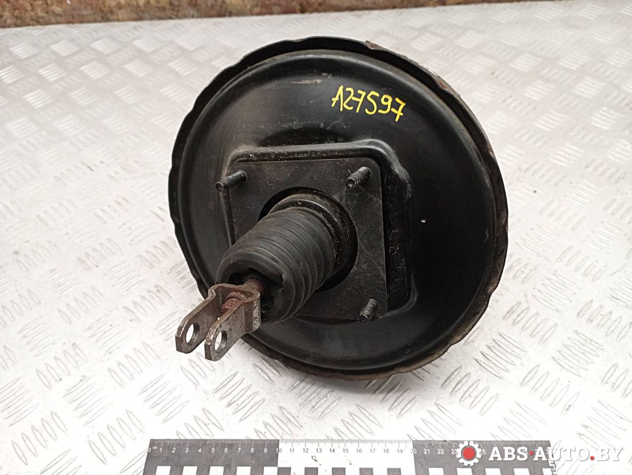 вакуумный усилитель тормозов Toyota RAV4 2 поколение (XA20) 2003, 2.0 л., 1CD-FTV, дизель, МКПП, внедорожник 5 дв., 13101011260 - фото №1