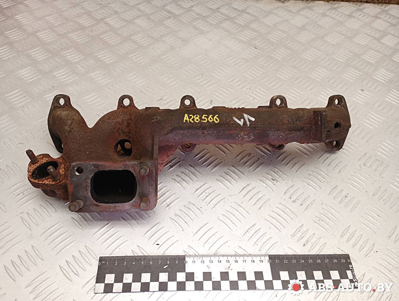 коллектор выпускной Volvo V70 1 поколение 1999, 2.5 л., дизель, МКПП, универсал, 074253033K - фото №1