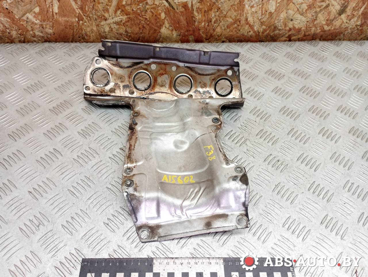 защита (экран) выпускного коллектора Peugeot 308 T7 2009, 1.6 л., EP6, бензин, МКПП, передний привод, V756311180, V75631118003 - фото №1