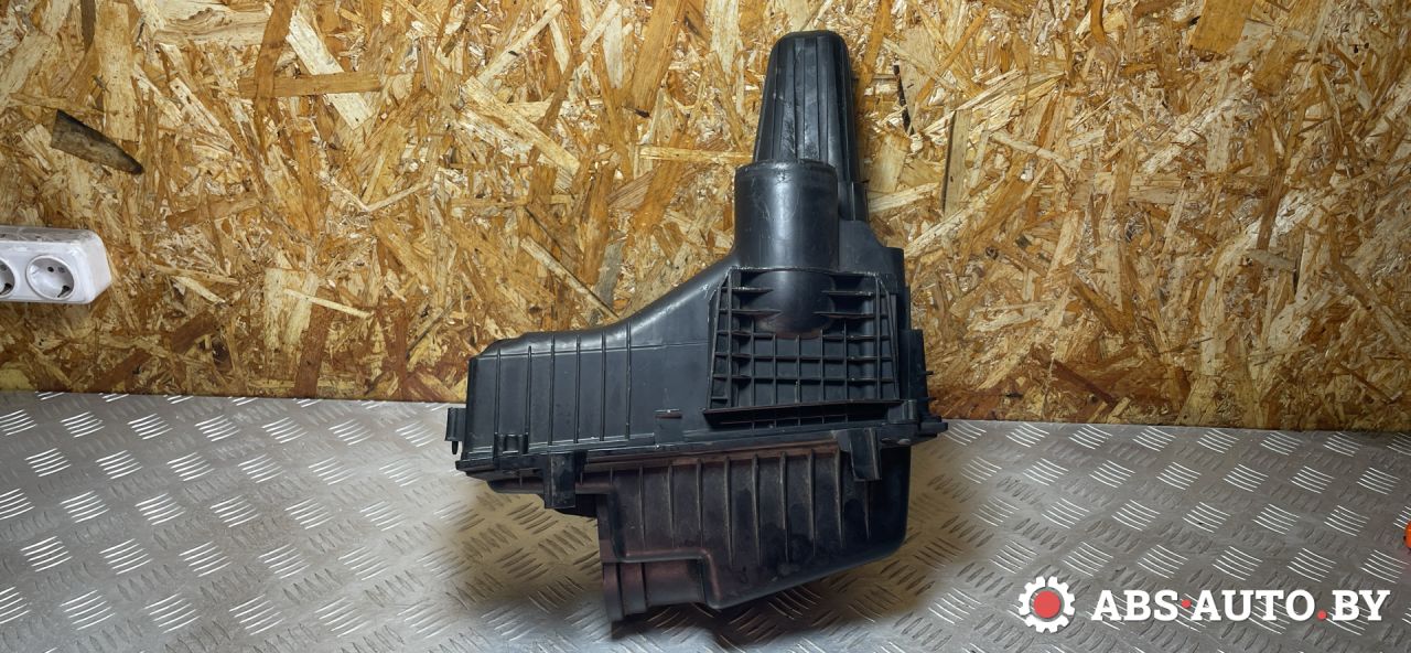 корпус воздушного фильтра Peugeot 607 1 поколение 2002, 2.2 л., 4HX (DW12TED4/FAP), дизель, седан, 9629040380 - фото №1