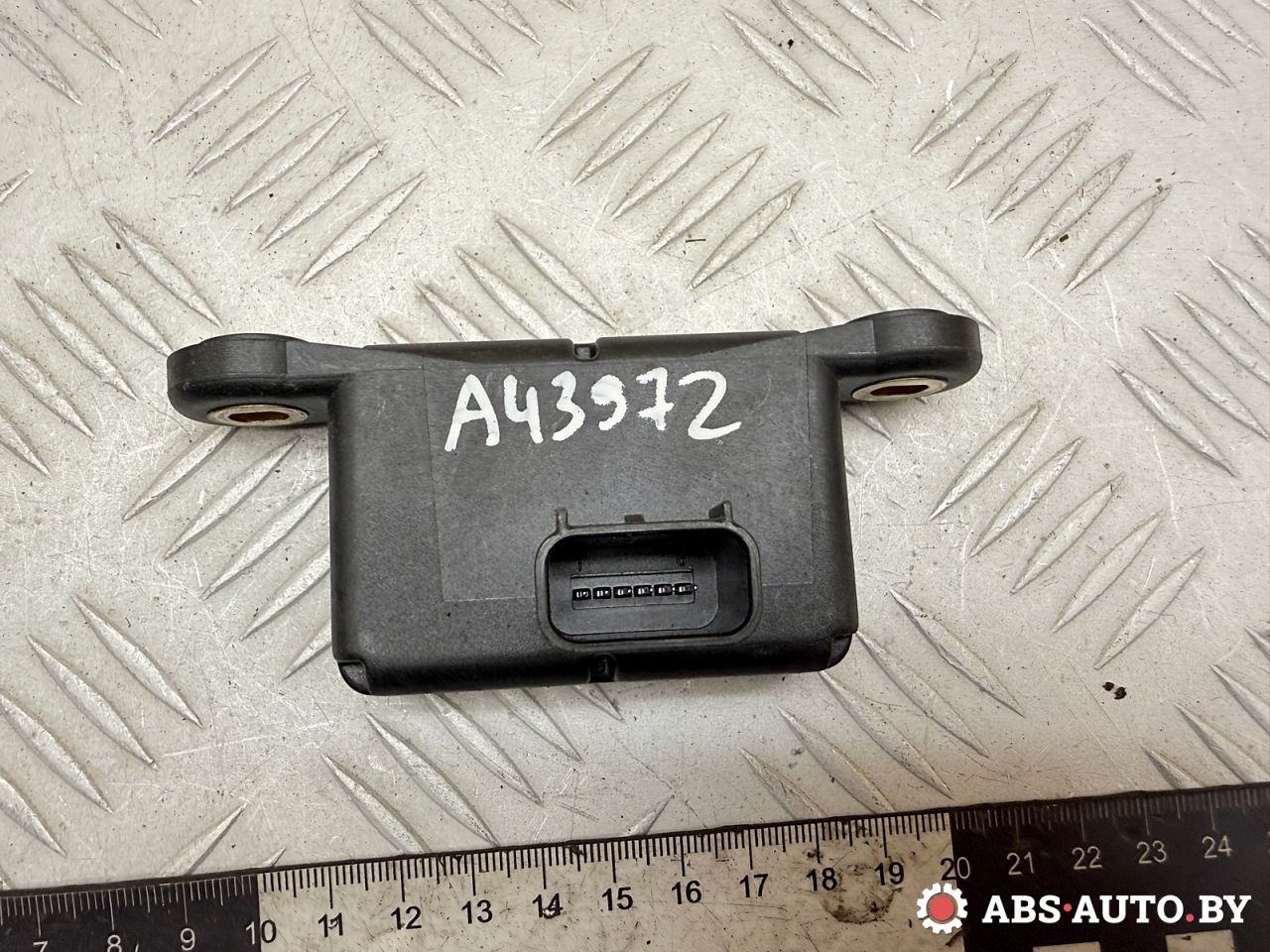 датчик ускорения Opel Insignia 1 поколение (A) 2011, 2.0 л., A 20 DTH, дизель, МКПП, седан, 13505725, 13505725AA, 10170107253 - фото №1