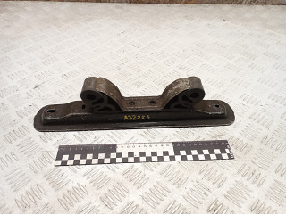 кронштейн глушителя Citroen C5 1 поколение 2002