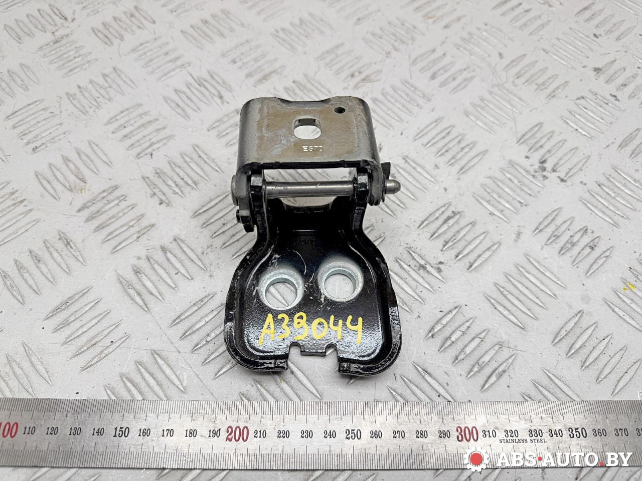 петля двери Peugeot 3008 1 поколение 2011, 2.0 л., RHH (DW10CTED4), дизель, робот, 9035AW - фото №1