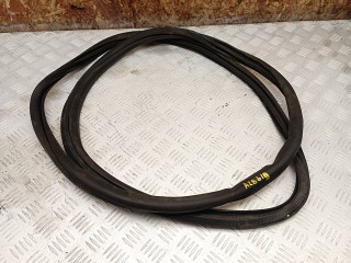 уплотнитель двери Peugeot 308 T9 2014, 1.6 л., дизель, МКПП, хетчбэк 5 дв., правый руль, 9677519680