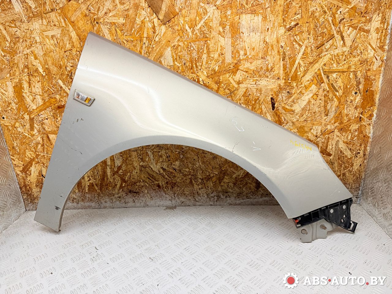 крыло переднее правое Opel Insignia 1 поколение (A) 2011, 2.0 л., A 20 DTH, дизель, МКПП, седан - фото №1