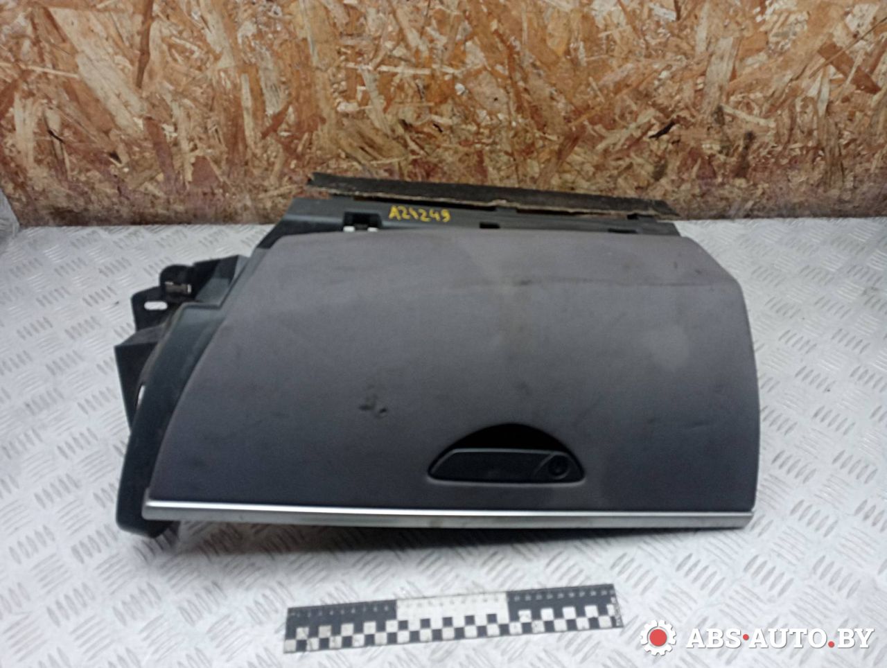 бардачок Peugeot 807 1 поколение 2007, 2.0 л., дизель, 1484104077 - фото №1