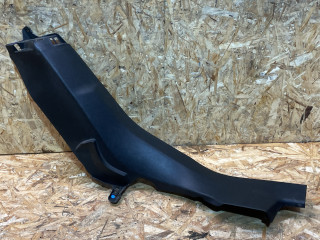 накладка на порог внутренняя Peugeot 308 T9 2014, 1.6 л., дизель, МКПП, хетчбэк 5 дв., правый руль, 9677522377