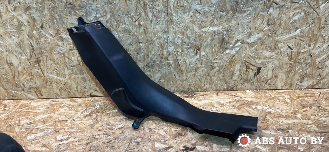 накладка на порог внутренняя Peugeot 308 T9 2014, 1.6 л., дизель, МКПП, хетчбэк 5 дв., правый руль, 9677522377 - фото №1