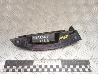 Крепление бампера заднего Skoda Octavia 2 поколение (A5) 2007, 1Z9807393