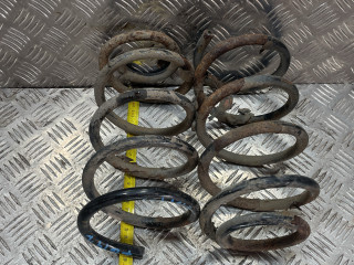 пружина задняя Hyundai Santa Fe 2 поколение [рестайлинг] 2011, 2.2 л., дизель, МКПП, правый руль